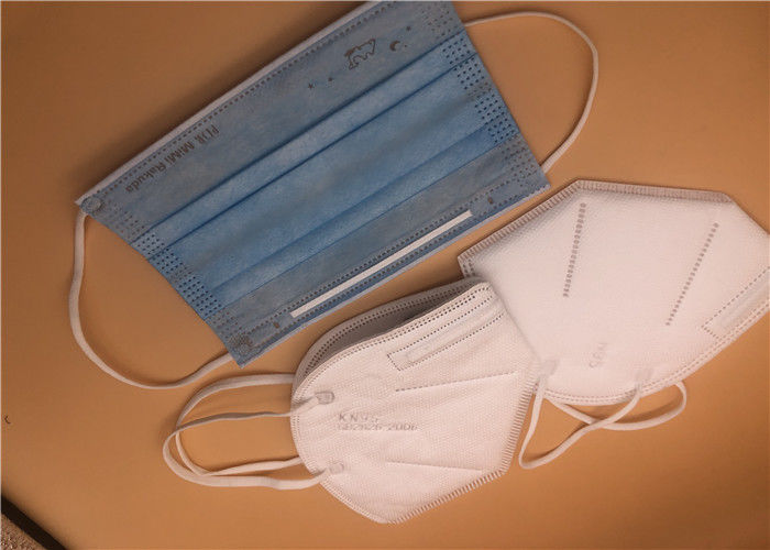 Cup Shape KN95 Dust Mask / White KN95 Medical Mask With Breathing Valve